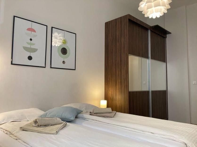 City Break Apartments Chic And Luxury Белград Экстерьер фото