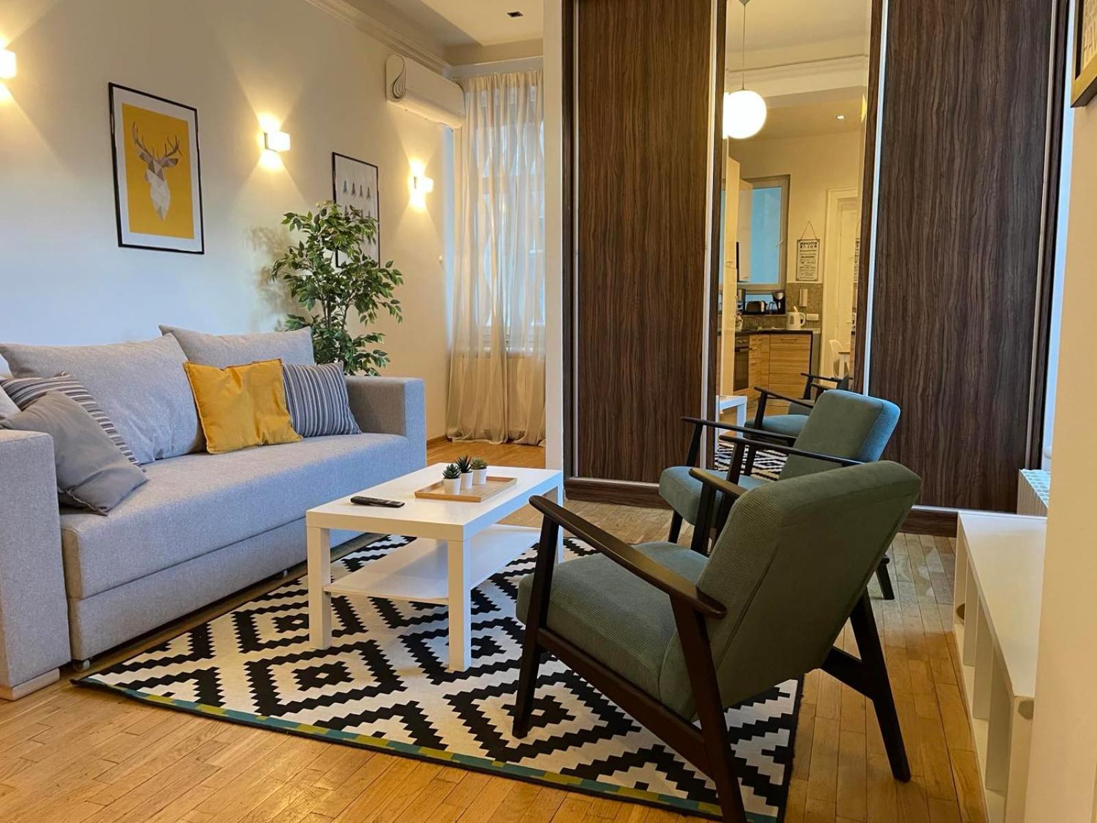 City Break Apartments Chic And Luxury Белград Экстерьер фото