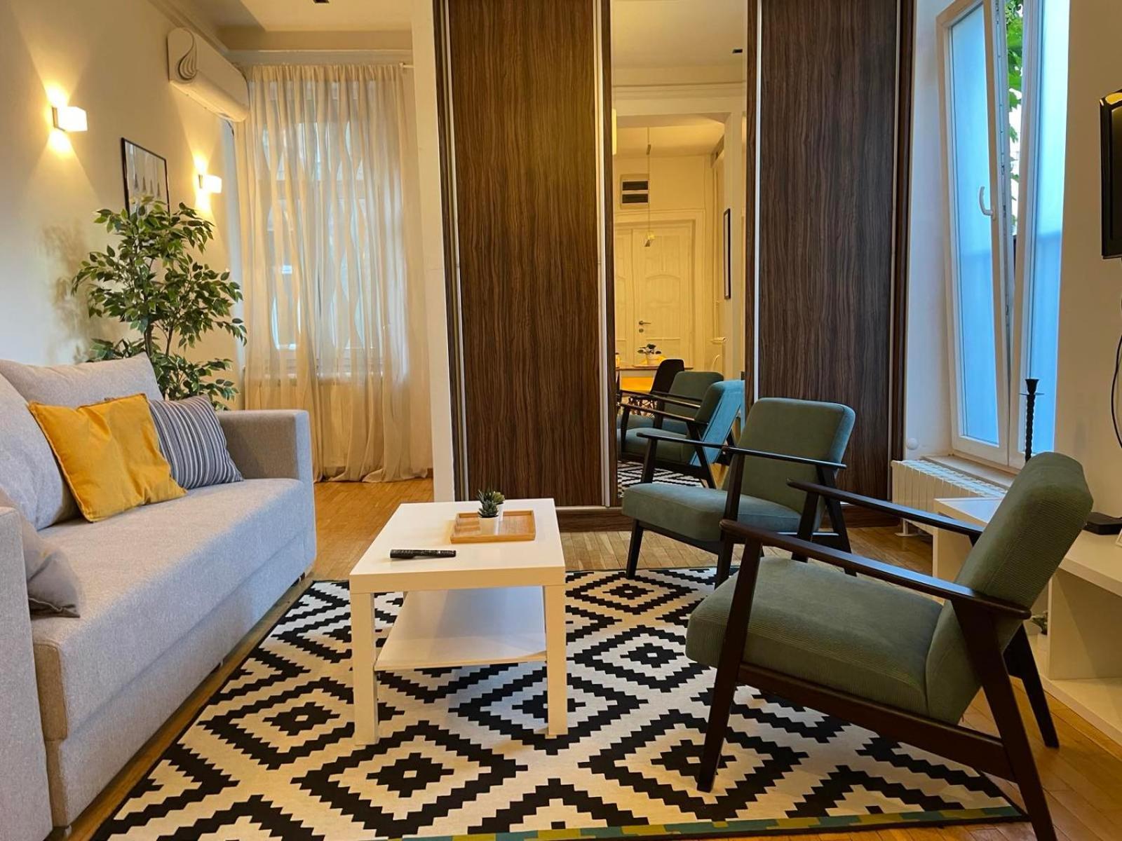 City Break Apartments Chic And Luxury Белград Экстерьер фото