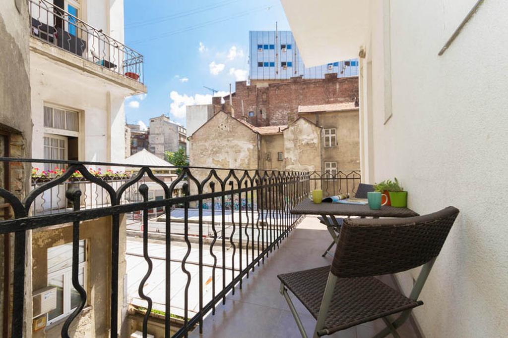 City Break Apartments Chic And Luxury Белград Экстерьер фото
