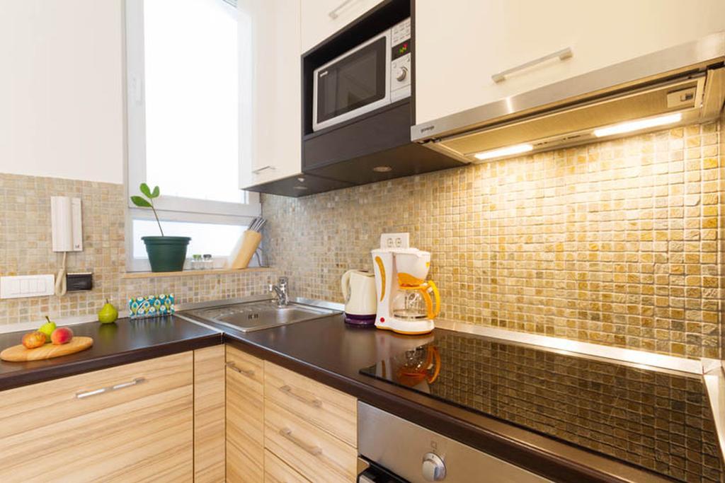 City Break Apartments Chic And Luxury Белград Экстерьер фото